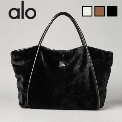 Alo Yoga アロヨガ ヨガバッグ トートバッグ A4収納可 ファー ジム 秋冬 ピラティス 大容量 レディース メンズ バッグ ブラック ホワイト ベージュ 3色