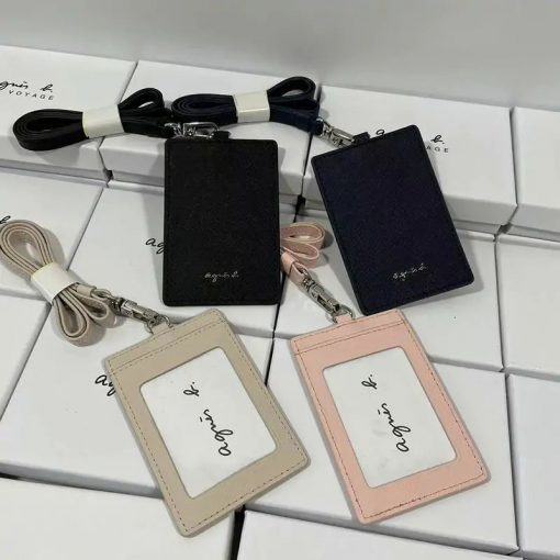 agnes b. アニエスベー パスケース カード入れ 定期入れ レディース リール付き 本革 スイカ収納 パスモ収納