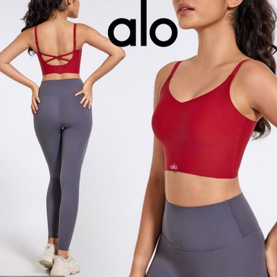 Alo Yoga アロヨガ タンクトップ レディース カップ付き LOGO ノースリーブ ロゴ ワンポイント 無地 レッド