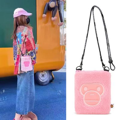 新品未使用 BAPE KIDS A BATHING APEじゃばら式CAMOスマホショルダーバッグ マイロコインケースバッグ ショルダーバッグ ピンク
